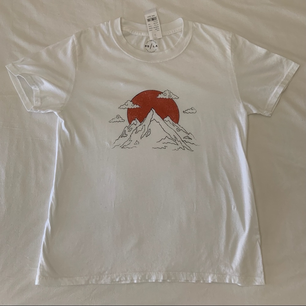 White Graphic T-shirt